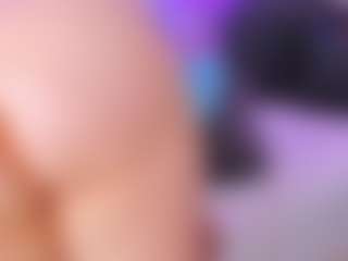 Live cam show with Alanna-Hank - Butt Plug on Camsoda