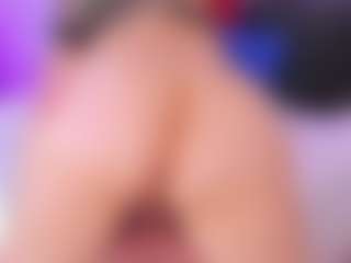 Alanna-Hank's Live Sex Cam Show