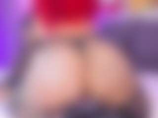 Live cam show with Alanna-Hank - Brown Eyes Red Hair on chickslive.net