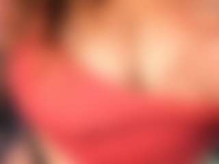 Live cam show with europeankitty - Moaning on Gym Cam Girls