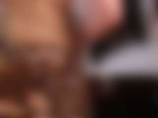 Live cam show with Magdalenaaa - Granny on MyBangCams