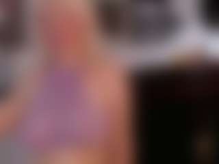 Live cam show with Magdalenaaa - Middle Aged on Camsoda