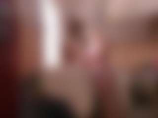 Live cam show with Magdalenaaa - Tease Mature on fapnchat