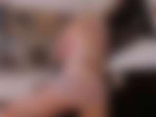 Live cam show with Magdalenaaa - Granny Dildo on AdultVida.com