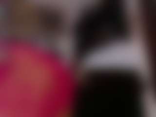Live cam show with Magdalenaaa - Blonde Hair Middle Aged on instabang