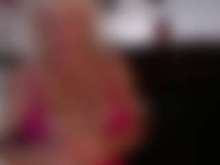 Live cam show with Magdalenaaa - Granny MILF on x69.live