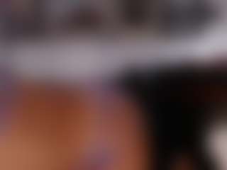 Live cam show with Magdalenaaa - Granny on livesuperchat.net