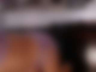 Live-Cam-Show mit Magdalenaaa - Granny Dildo auf Camsoda