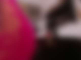 Live cam show with Magdalenaaa - Granny Big Ass on xfollow cams
