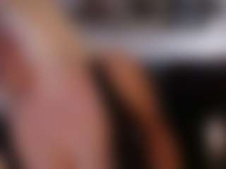Live cam show with Magdalenaaa - Granny MILF on Dare Cams