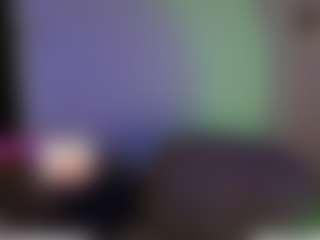 TheWolfeDen's Live Sex Cam Show