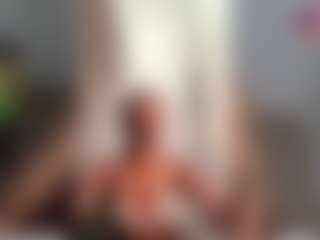 TheWolfeDen's Live Sex Cam Show