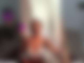 Live cam show with TheWolfeDen - Black Cum on SpunkLive