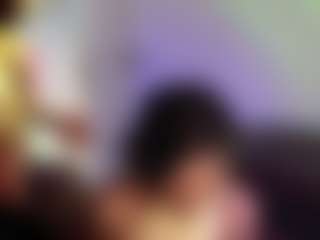 TheWolfeDen's Live Sex Cam Show