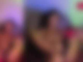 TheWolfeDen's Live Sex Cam Show