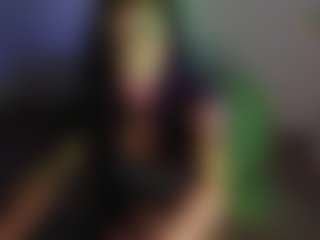 TheWolfeDen's Live Sex Cam Show