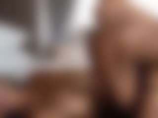 TheWolfeDen's Live Sex Cam Show