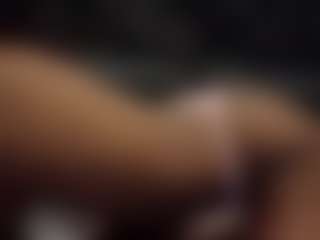 TheWolfeDen's Live Sex Cam Show