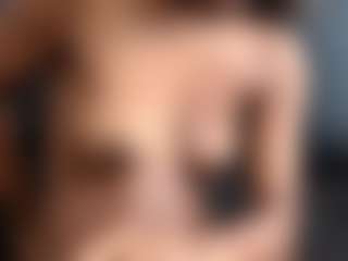 TheWolfeDen's Live Sex Cam Show