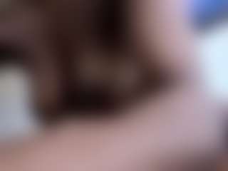 TheWolfeDen's Live Sex Cam Show