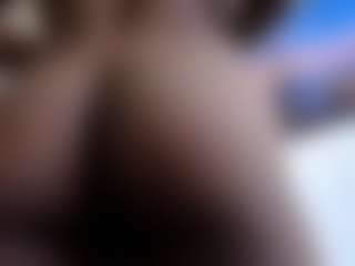 TheWolfeDen's Live Sex Cam Show