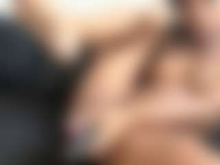 TheWolfeDen's Live Sex Cam Show