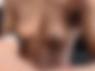 TheWolfeDen's Live Sex Cam Show