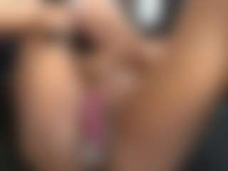 TheWolfeDen's Live Sex Cam Show