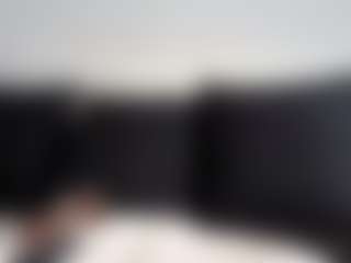 TheWolfeDen's Live Sex Cam Show
