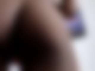 TheWolfeDen's Live Sex Cam Show