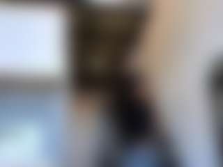 TheWolfeDen's Live Sex Cam Show
