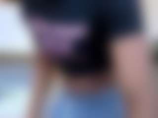 Live cam show with TheWolfeDen - Squirt Teen (18+) on Dare Cams