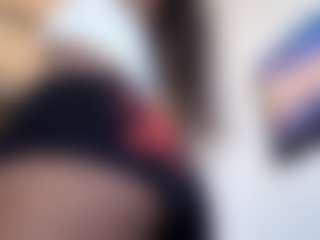 TheWolfeDen's Live Sex Cam Show