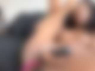 TheWolfeDen's Live Sex Cam Show