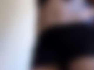 TheWolfeDen's Live Sex Cam Show