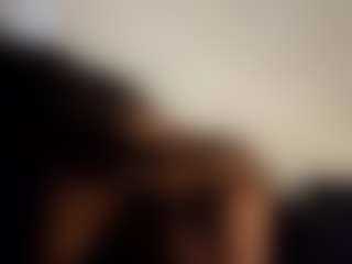 TheWolfeDen's Live Sex Cam Show