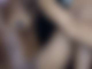 Live cam show with TheWolfeDen - Pornstar Teen (18+) on LiveSexCams6