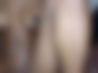 Live cam show with TheWolfeDen - Petite on Camsoda