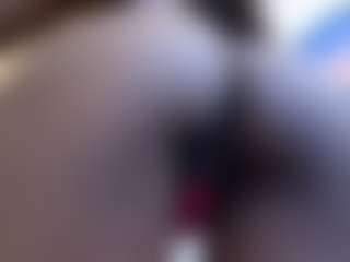 TheWolfeDen's Live Sex Cam Show