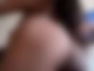 Live cam show with TheWolfeDen - Spank on livesuperchat.net