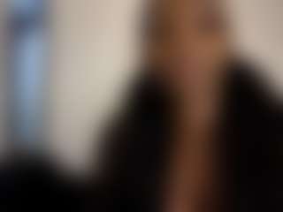 TheWolfeDen's Live Sex Cam Show