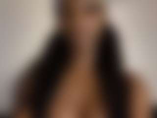 TheWolfeDen's Live Sex Cam Show