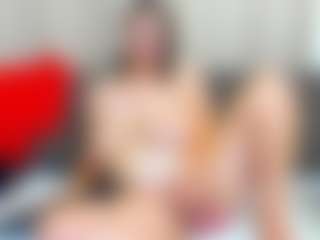 Live cam show with Sophiestique - Middle Aged on chickslive.net