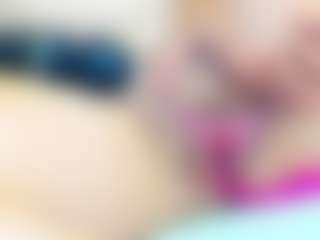 Live cam show with Sophiestique - Hairy on PervPlay.com