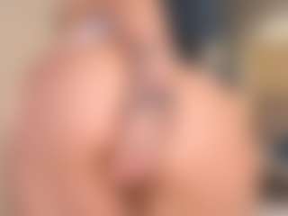 Spettacolo in cam dal vivo con Nina - Rub su Camsoda