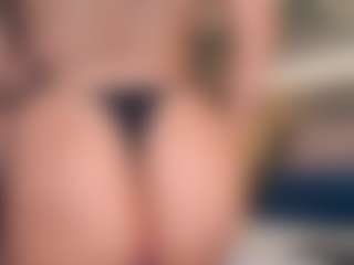 Nina's Live Sex Cam Show