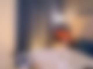 Live cam show with Nina - Athletic on Hubzter Live