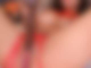 Live cam show with Nina - Squirt Teen (18+) on Camsoda