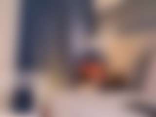 Live cam show with Nina - Anal Teen (18+) on Dare Cams