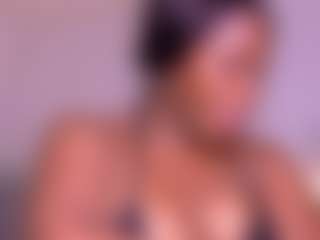 Live cam show with choco-dessert - Ebony on live18s.com | colombia